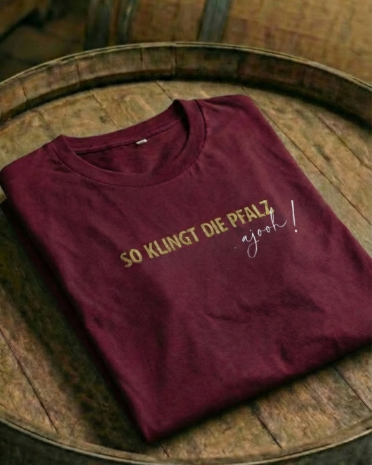 Premium T-Shirt ‚ajooh!‘ – nachhaltiges Bio-Shirt für die Pfalz